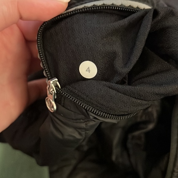 Lululemon Ride On Vest - Picture 6 of 6